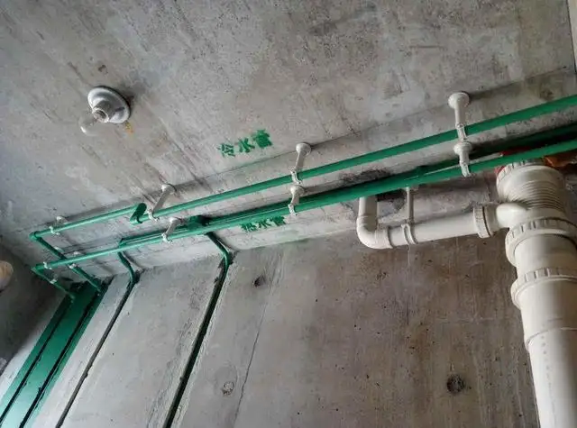 分享給大家一些自建房水管的知識。