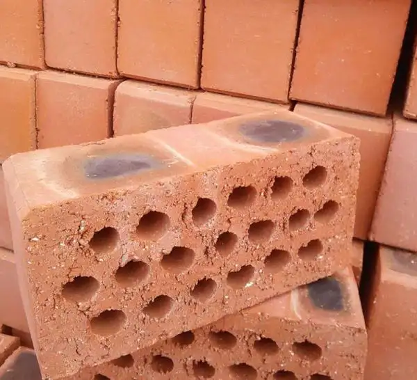 農(nóng)村自建房用空心磚的優(yōu)缺點(diǎn)。